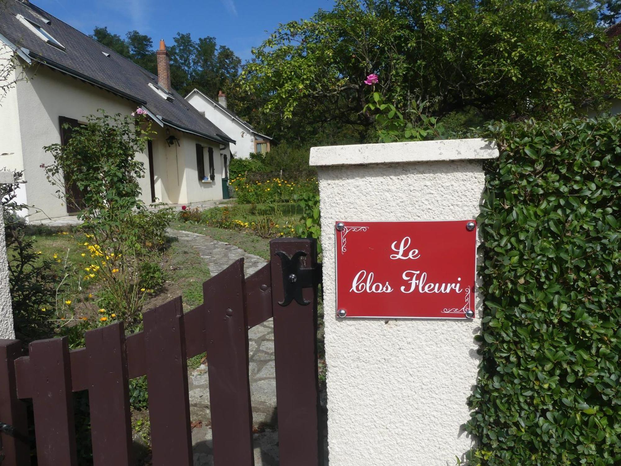 Le Clos Fleuri - Chambres D'Hotes Onzain Exterior foto